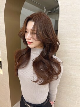 ヴェイナゴヤ(VEYY. nagoya) 韓国風くびれレイヤー