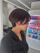 プレジールバイラファブリック(PLAISIR by LA FABRIQUE)&nbsp;耳掛けショート×赤みブラウンカラー【新村/PLAISIR/草加】