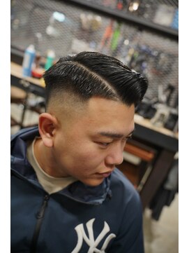 フォーコーナーズカットショップスリーセント 栄(FourCornersCutShop 3/cent) サイドパート