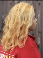 レンネ(Renee) レイヤーロング×ブロンドヘア