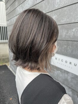 ニコル マスミダ(NICORU)の写真/いつまでもお洒落な髪色を楽しみたい大人女性の願いを叶える!艶×透明感のある大人の上品カラーをご提案♪