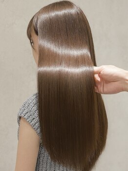 アース コアフュールボーテ 長野稲田店(EARTH coiffure beaute)の写真/髪質改善カラーが得意◇柔らかな色味 × 圧倒的ツヤ髪を叶える一人ひとりの肌色に合わせた特別レシピ♪