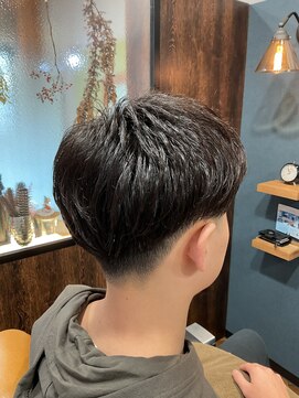 カーロヘアデザイン(Caro hair design) 爽やかアップバングショート