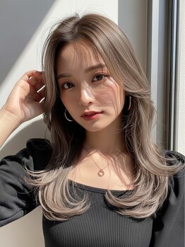 ヘアーアンドメイク サワ 天神店(Sawa)の写真/赤みを抑えた透明感とツヤで叶える、肌までキレイに見せる大人のための似合わせデザインカラーをご提案☆