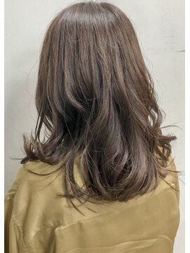 クアトログランシュ 水戸店(QUATRO×GranCieux) マッシュウルフアッシュベージュ★QUATRO★