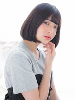 ルティア(Lutia) 小顔バング 黒髪スタイル