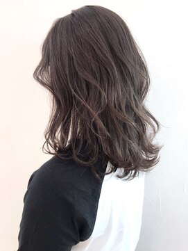 アイティー バイ アルバム 中野店(IT by ALBUM) ダークグレージュ_セミウェットウェーブオリーブカラー_ba306672