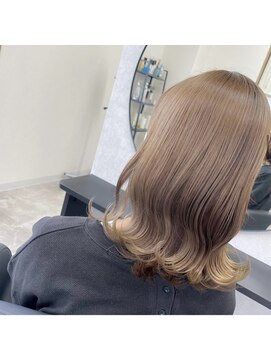 エル(elle.) bleach color