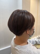 カナエルドットヘア(kanaeru.hair) 丸みが可愛いマッシュ系ツーブロックのショートボブ