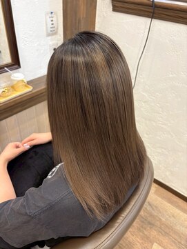 アミリー ひたち野うしく店(Amily) ハイライトバレイヤージュダブルカラーケアブリーチ20代30代