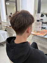 シルエット 美容室&nbsp;メンズハイライト　ベージュ