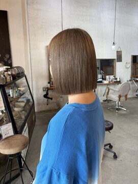 アイドットシーオー(i.co) bob / くすみベージュ