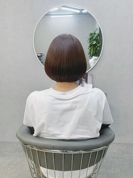 クロア(CHROA) 【重めマッシュボブ×アッシュベージュカラー】