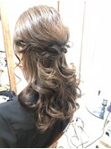 ふんわりハーフアップアレンジ【ヘアアレンジ 立川/立川南口】