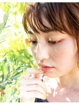 ヘアーアンドアトリエ マール(Hair&Atelier Marl) 【Marl】そばかすを活かした赤いシャドウのメイク♪