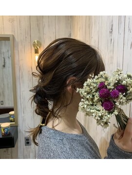 モッシュ(MosH) ヘアアレンジ