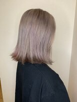 フロート 小阪店(float)&nbsp;ピンクべージュ_エアリーミディ 黒髪 ホワイトアッシュ