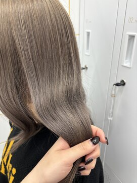 ガーランド(Girland) 【girland】グレージュ 韓国風/レイヤーカット