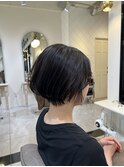 ショートボブ