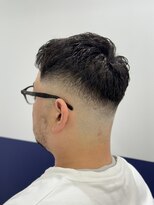 リバティシェアバーバー 銀座2nd(LIBERTY SHARE BARBER)&nbsp;夏は短髪で乗り越えよう！アップバングスキンフェード！