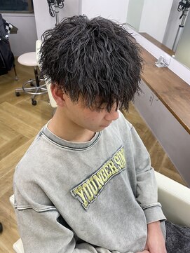 アレス バイ シカ 神戸三宮元町店(ALLES by Cica) 波巻きツイストスパイラルパーマツーブロック刈り上げ