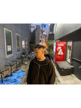 【フェード専門店】ONもOFFもかっこよくキマルスタイルで好印象間違いなし[バーバー/メンズ/眉毛]