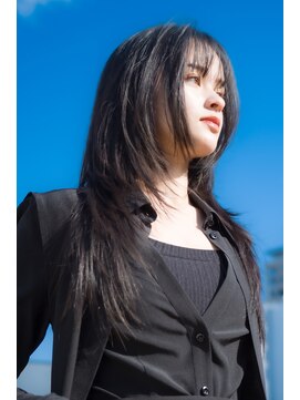 ロンプ(romp) 内巻きカールが綺麗なハッシュカット/レイヤー/恵比寿romp藤巻