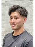 ツーブロフェードナチュラルアップバングアイロンパーマ