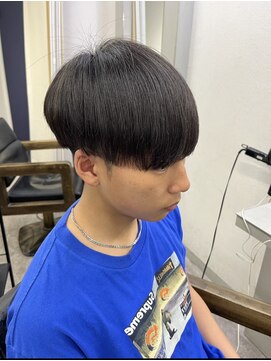 フライ 東通り店(Frei) 縮毛矯正マッシュ