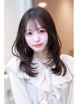 艶髪/暗髪カラー/ミディアムレイヤー