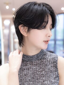 メゾンアルブル 向ヶ丘遊園 登戸(maison ARBLE) 20代30代大人ガーリー黒髪韓国小顔顔まわりレイヤーショートボブ