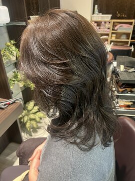 アース(earth) 大人エレガントレイヤー