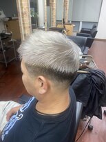 ルッカヘアガーデン 鶴ヶ島店&nbsp;伸ばし中のショートスタイル