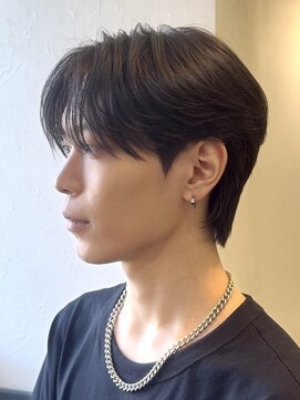 ノラキチジョウジ(NORA KICHIJOJI) 韓国マッシュショートセンターパートツーブロックワックスなし