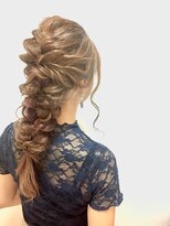 シエル(hair terrace Ciel)&nbsp;柔らかルーズな編み下ろし