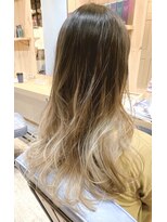 07 バイアフロート(by afloat)&nbsp;お客様ヘアピンクベージュシルバーカラーバレイヤージュ