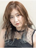 濡れ髪色気美人ロングレイヤー