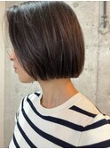首が綺麗に見える　切りっぱなしボブ　ミニボブ　表参道