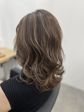 エイト 船橋店(EIGHT) tomi-110　ハイライトカラー！