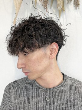 トイロ(toiro) ツイスパ×マッシュスタイル