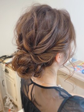 ポリーエフ(Poly-F) 和洋シニヨン