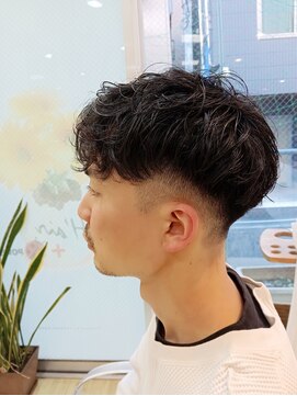 エイチ エアー ダヴ H air DAV調布北口 フェードマッシュ