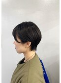 松山市/20代/30代/40代/耳掛け丸みショート