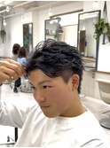 スパイキーショート/フェザーパーマ/アップバングセンターパート