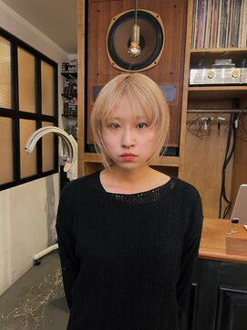 ルイス(LEWES) レイヤーボブカット