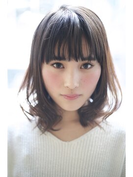 ルーウィン(LE WIN) 毛先ふんわりミディアム