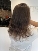 ラビスモア(Lovis moa)&nbsp;魅力倍増カール/セミディ/シアーカラー/ダークアッシュ/姫カット