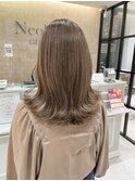 外ハネミディアムスタイル