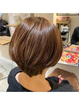 チーモ ハッピー ヘア メイク(CheeMo happy hair make) ショートボブスタイル