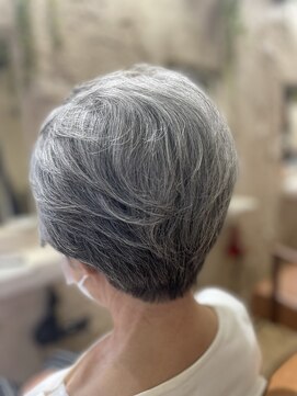 リッチアンドアンジー(RICCI&ANGIE) 上品ミセスショート